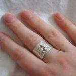 Bunny Silhouette Ring: A st..
